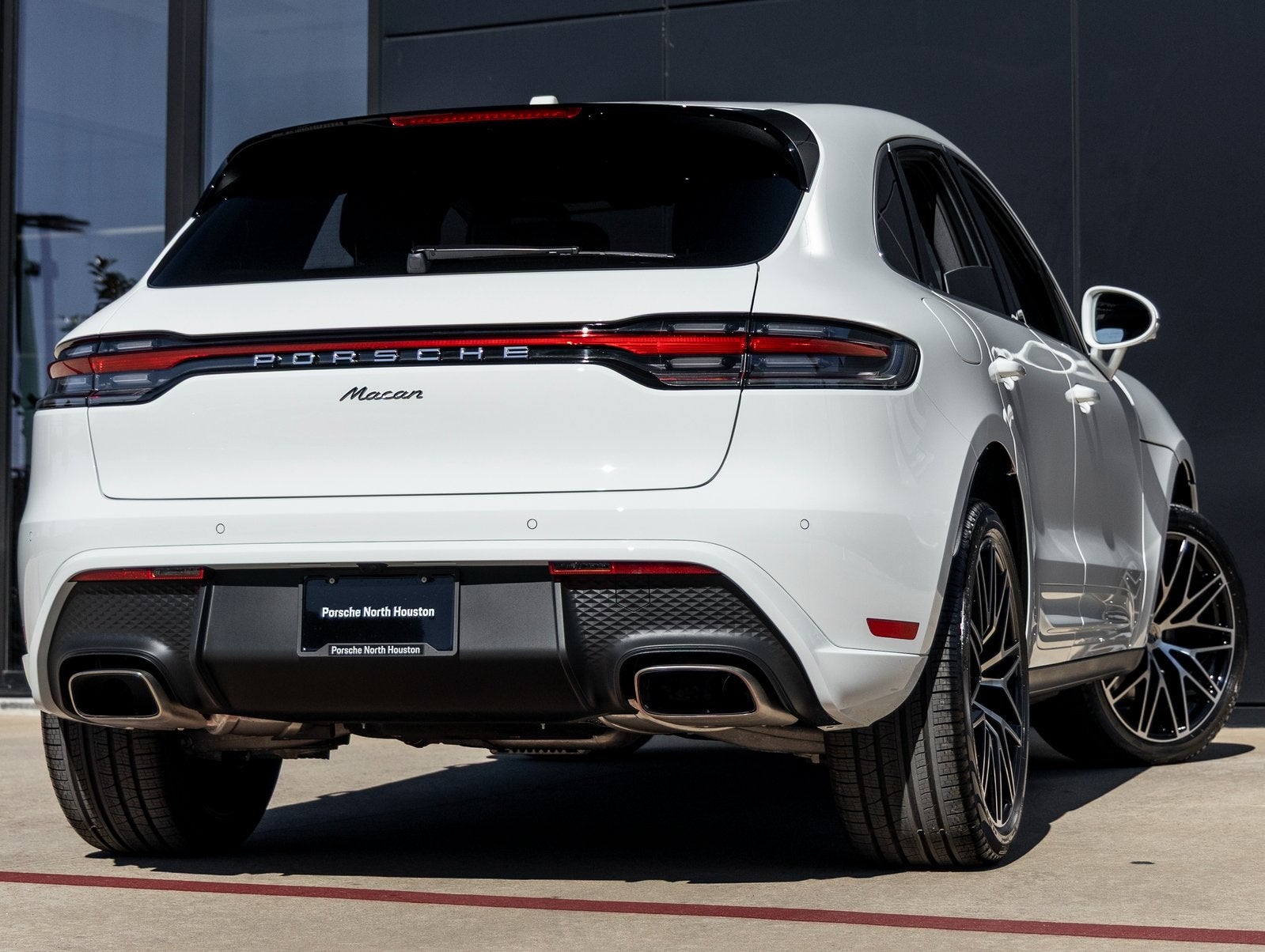 2026 Porsche Macan Macan