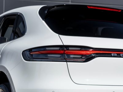 2026 Porsche Macan Macan