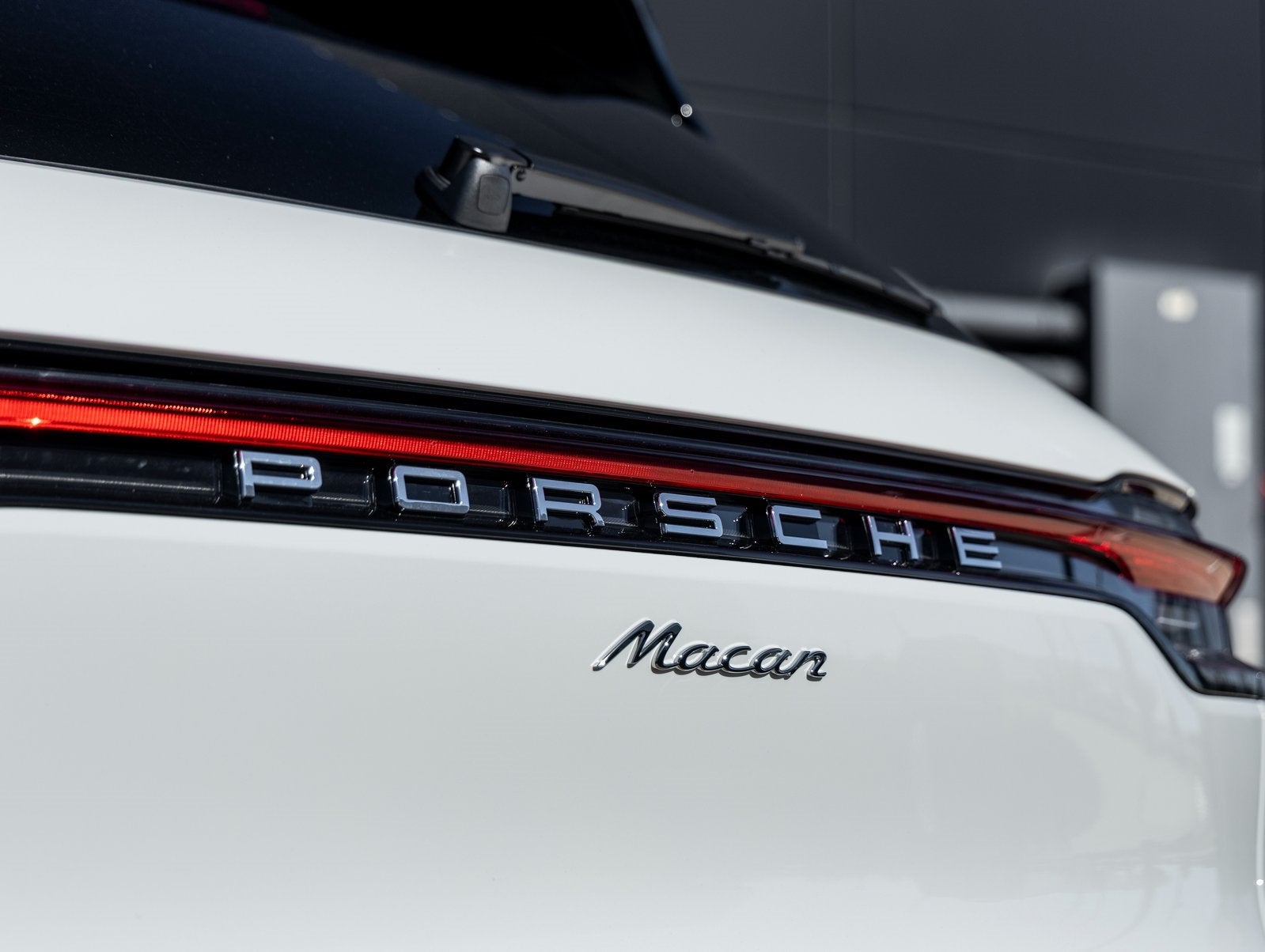 2026 Porsche Macan Macan