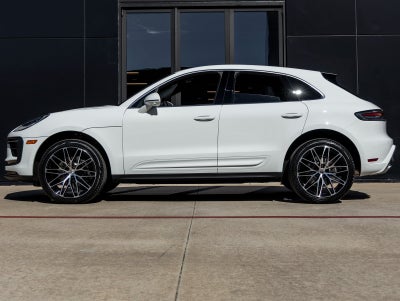 2026 Porsche Macan Macan