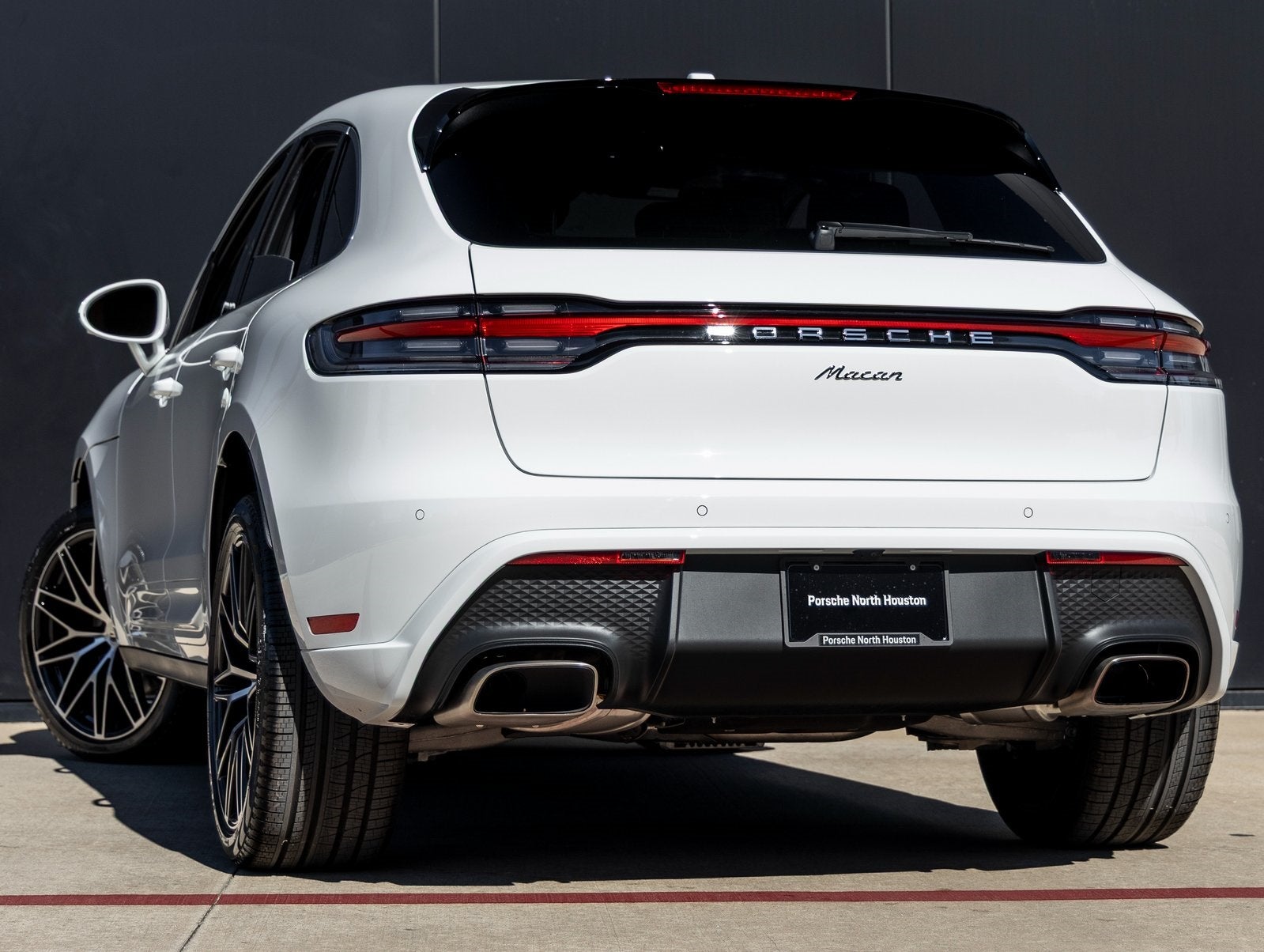 2026 Porsche Macan Macan