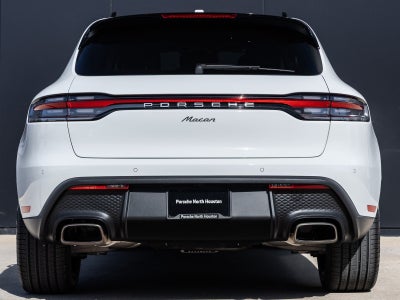 2026 Porsche Macan Macan