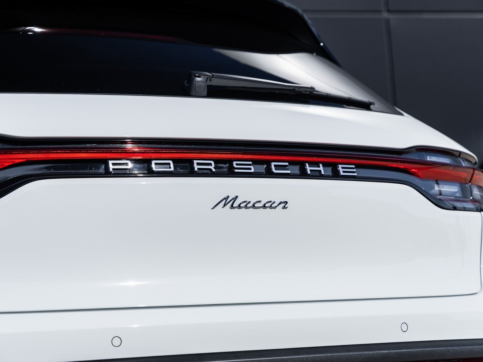 2026 Porsche Macan Macan