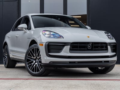 2026 Porsche Macan Macan