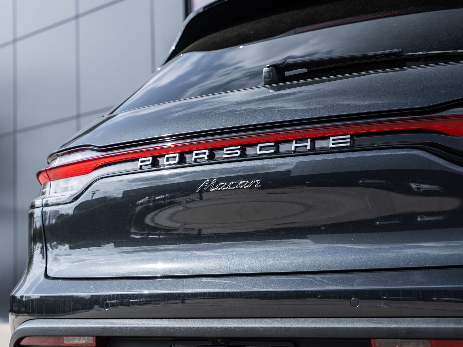 2026 Porsche Macan Macan