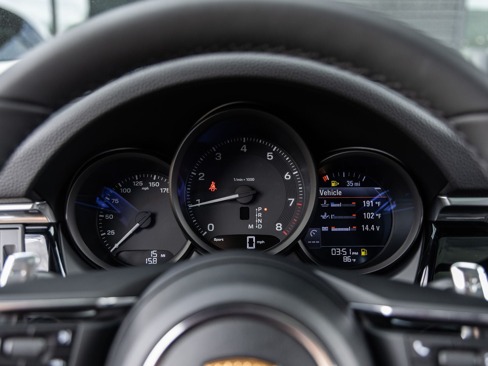 2026 Porsche Macan Macan