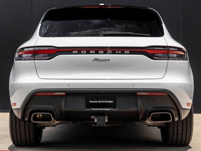 2026 Porsche Macan AWD