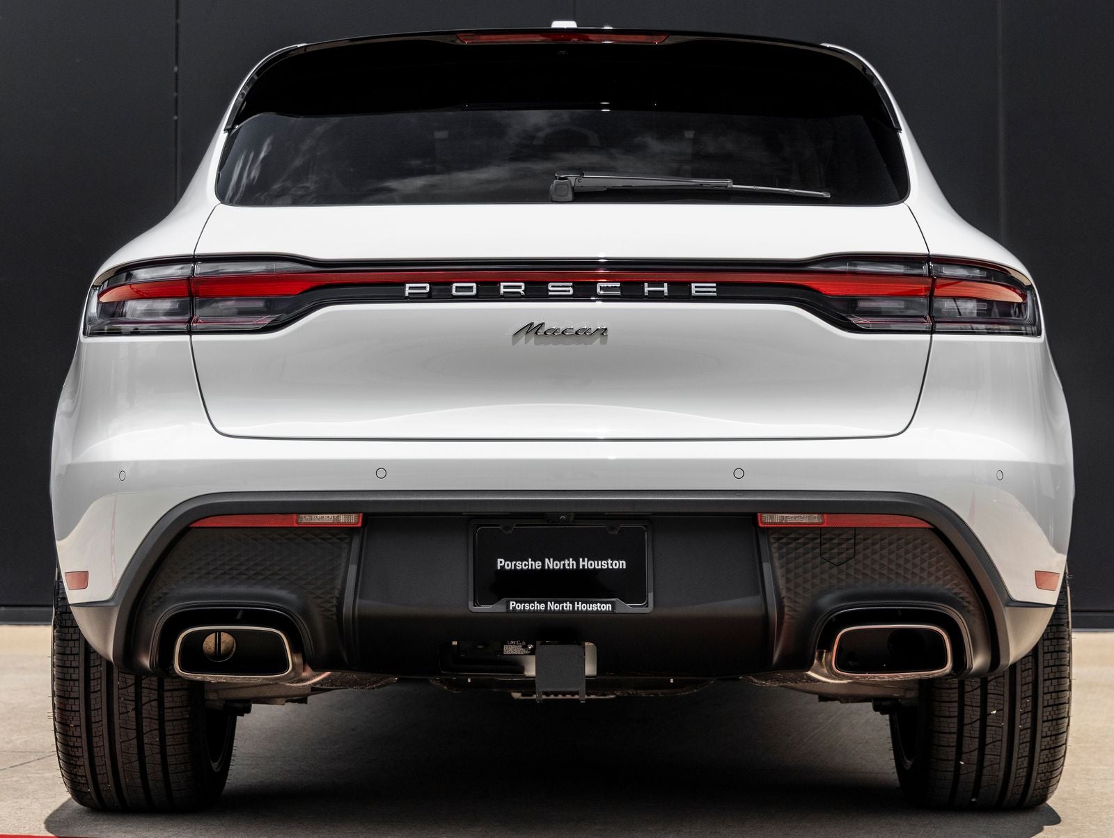 2026 Porsche Macan AWD