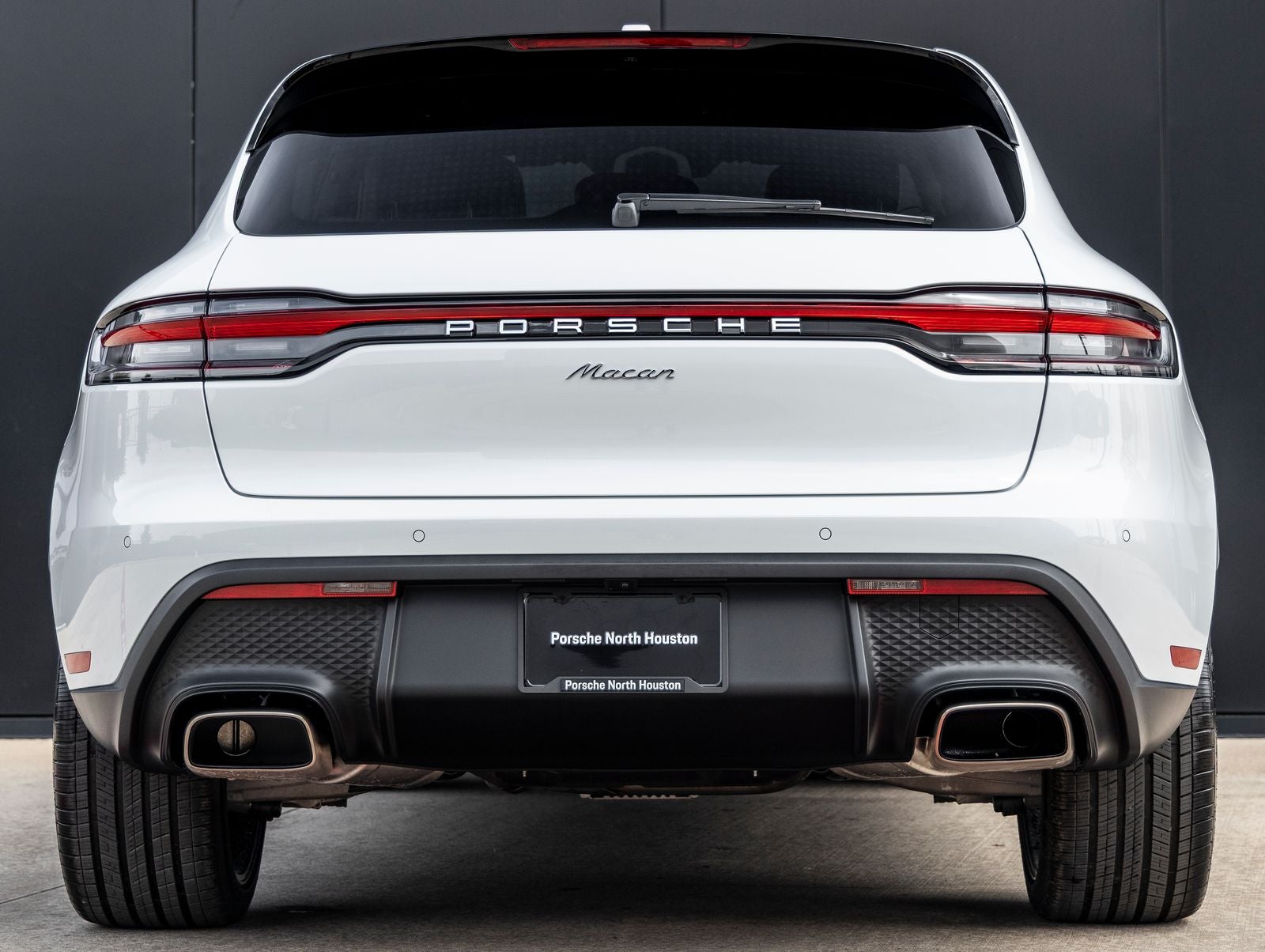 2026 Porsche Macan AWD