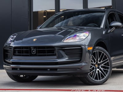 2026 Porsche Macan Macan