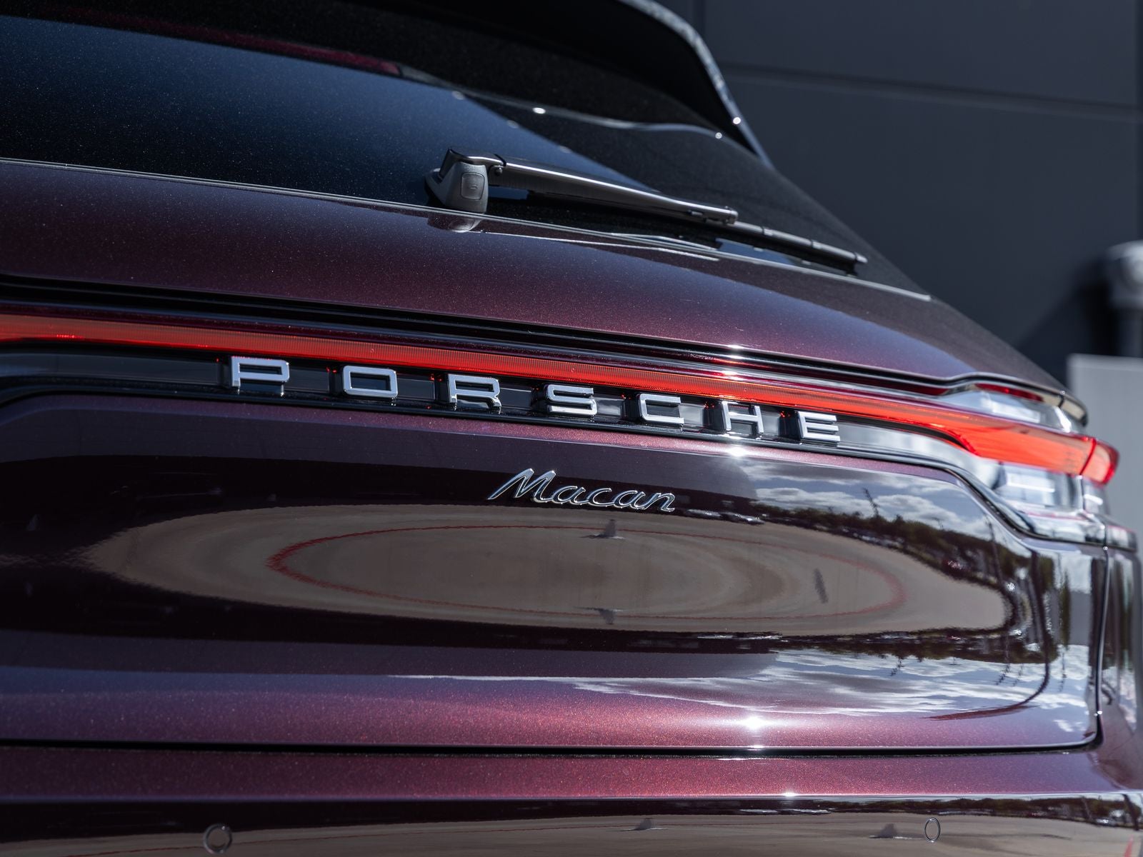2026 Porsche Macan Macan