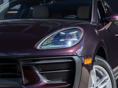 2026 Porsche Macan Macan