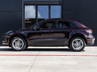 2026 Porsche Macan Macan