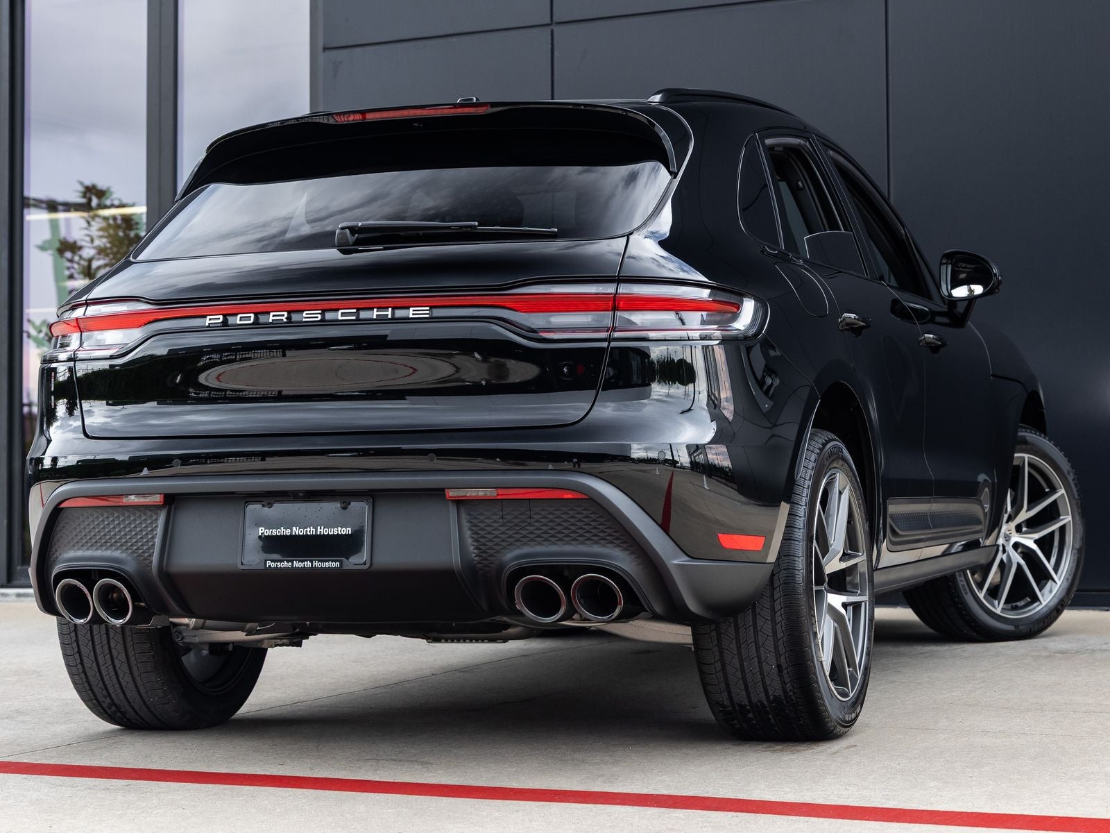 2026 Porsche Macan Macan