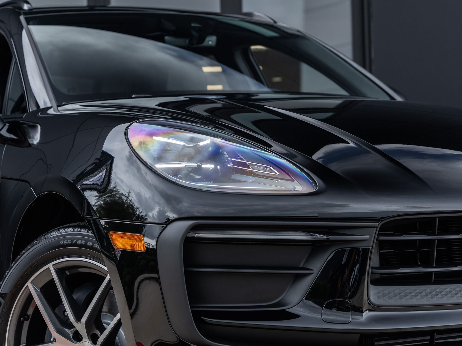 2026 Porsche Macan Macan
