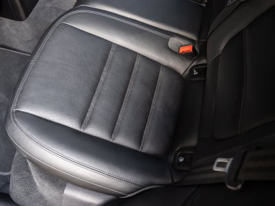 2018 Porsche Macan Macan Sport Edition