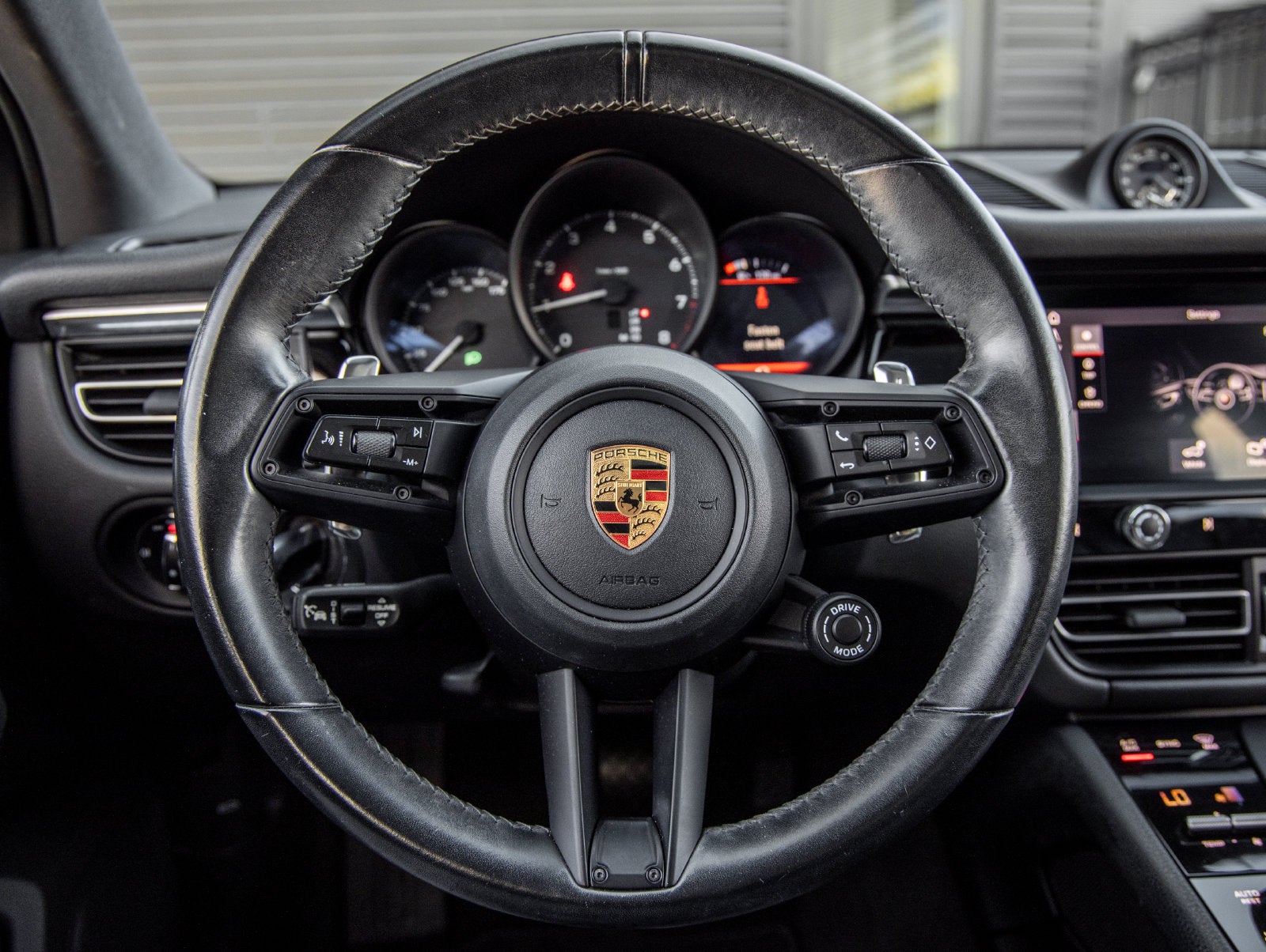 2023 Porsche Macan Macan