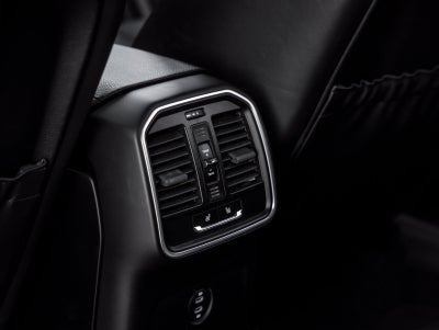 2023 Porsche Macan Macan