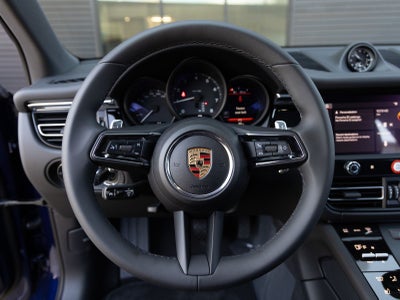 2025 Porsche Macan Macan