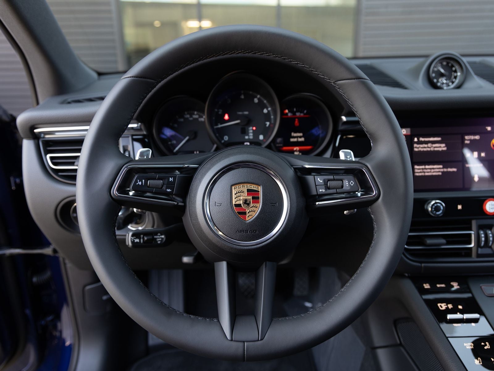 2025 Porsche Macan Macan