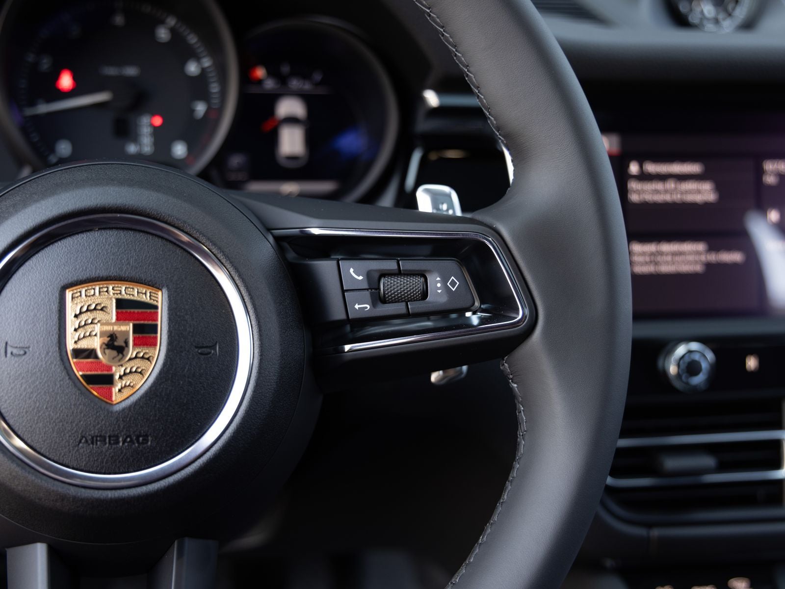 2025 Porsche Macan Macan