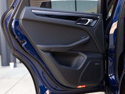 2025 Porsche Macan Macan