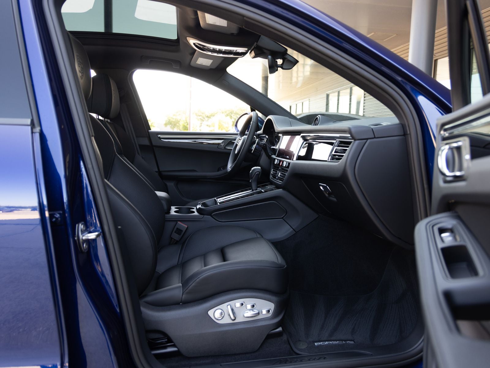 2025 Porsche Macan Macan