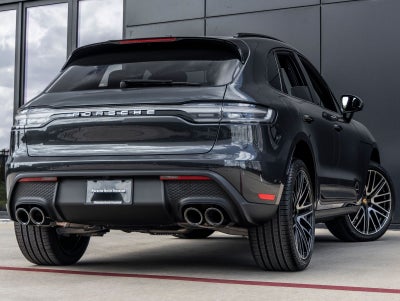 2026 Porsche Macan Macan