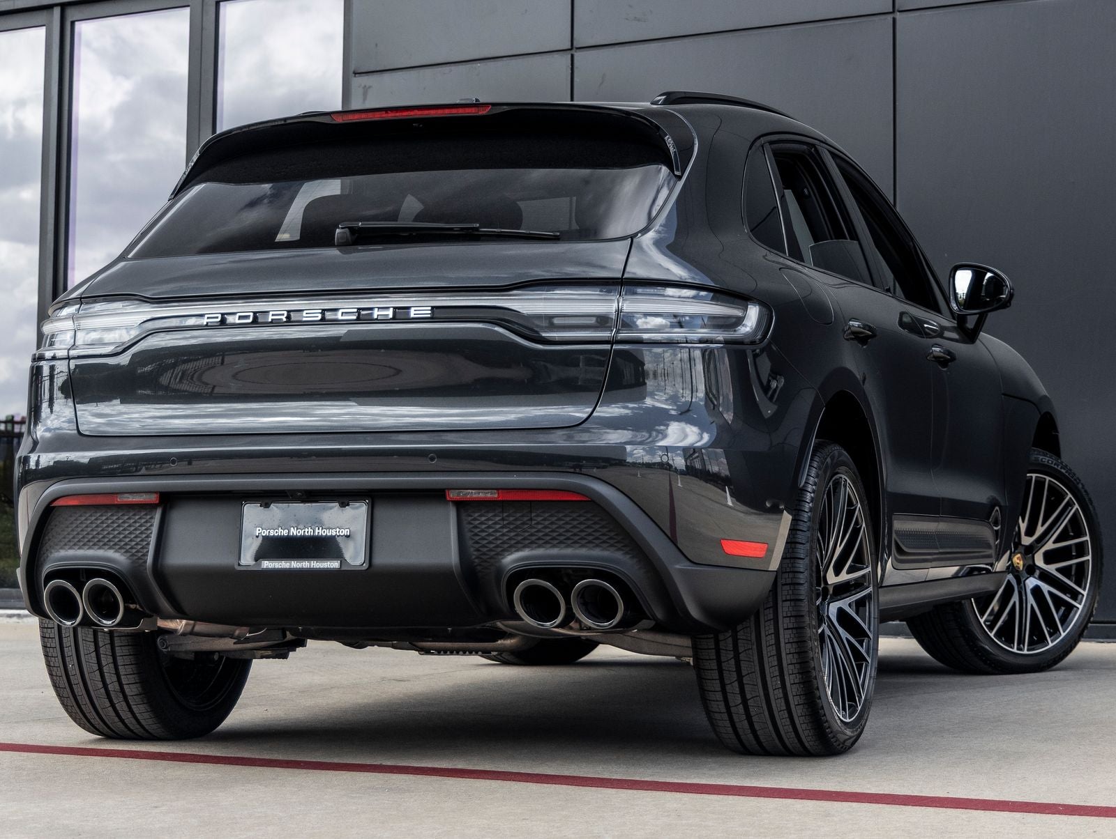 2026 Porsche Macan Macan