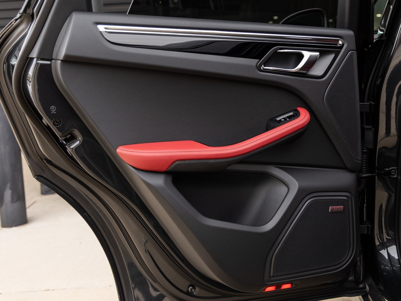 2026 Porsche Macan Macan T