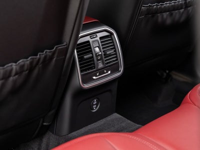 2026 Porsche Macan Macan T