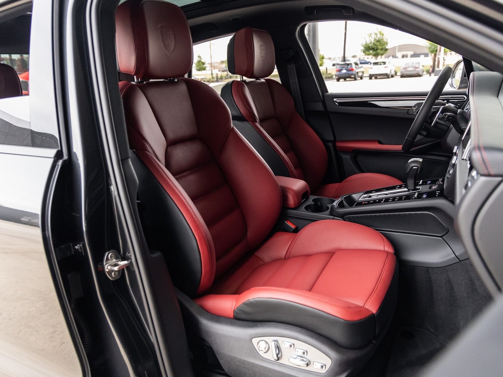 2026 Porsche Macan Macan T