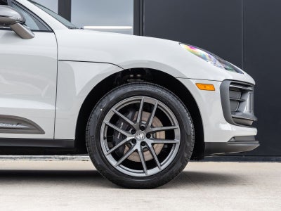 2026 Porsche Macan T