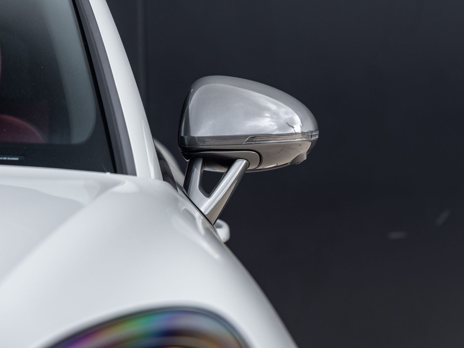 2026 Porsche Macan T