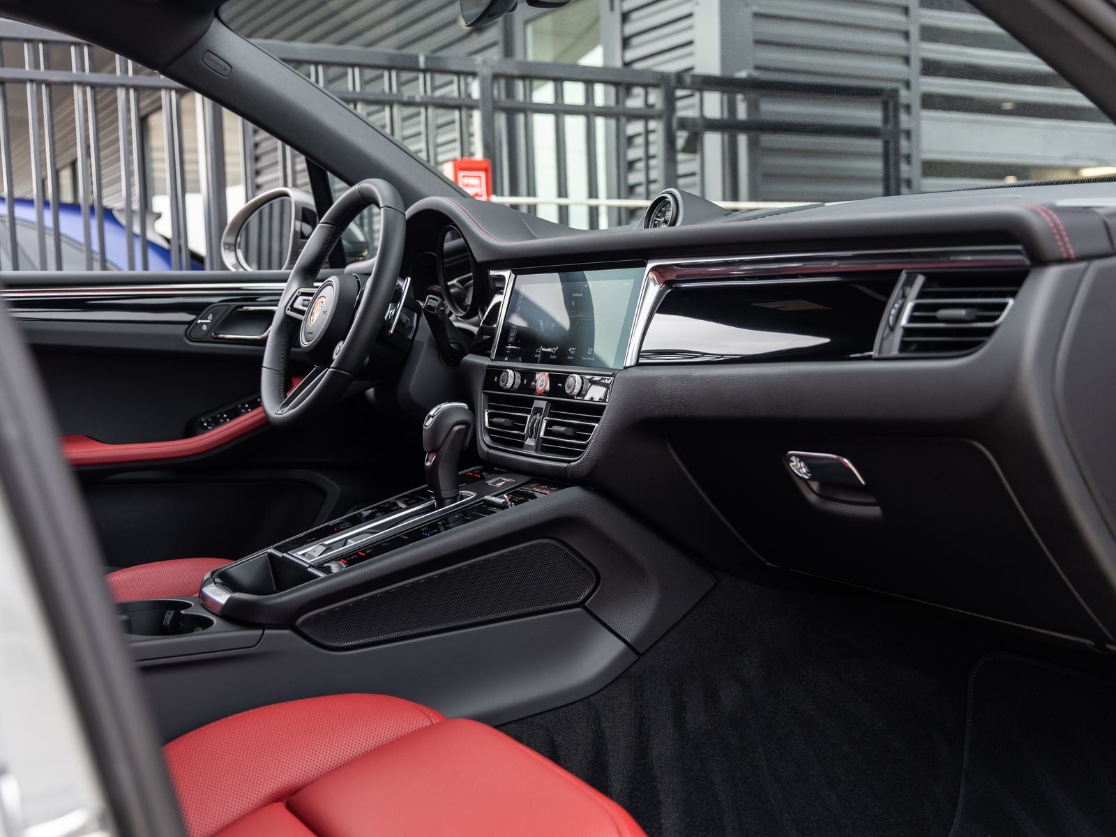 2026 Porsche Macan T