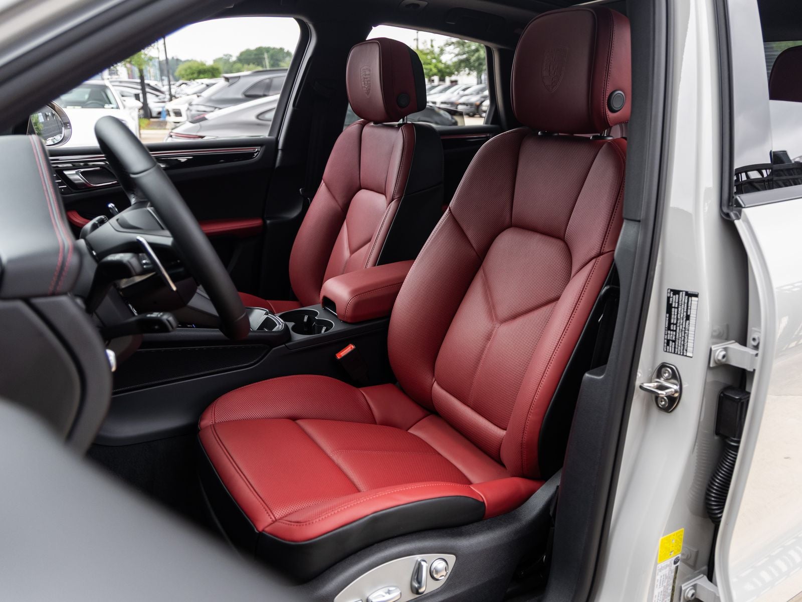 2026 Porsche Macan T