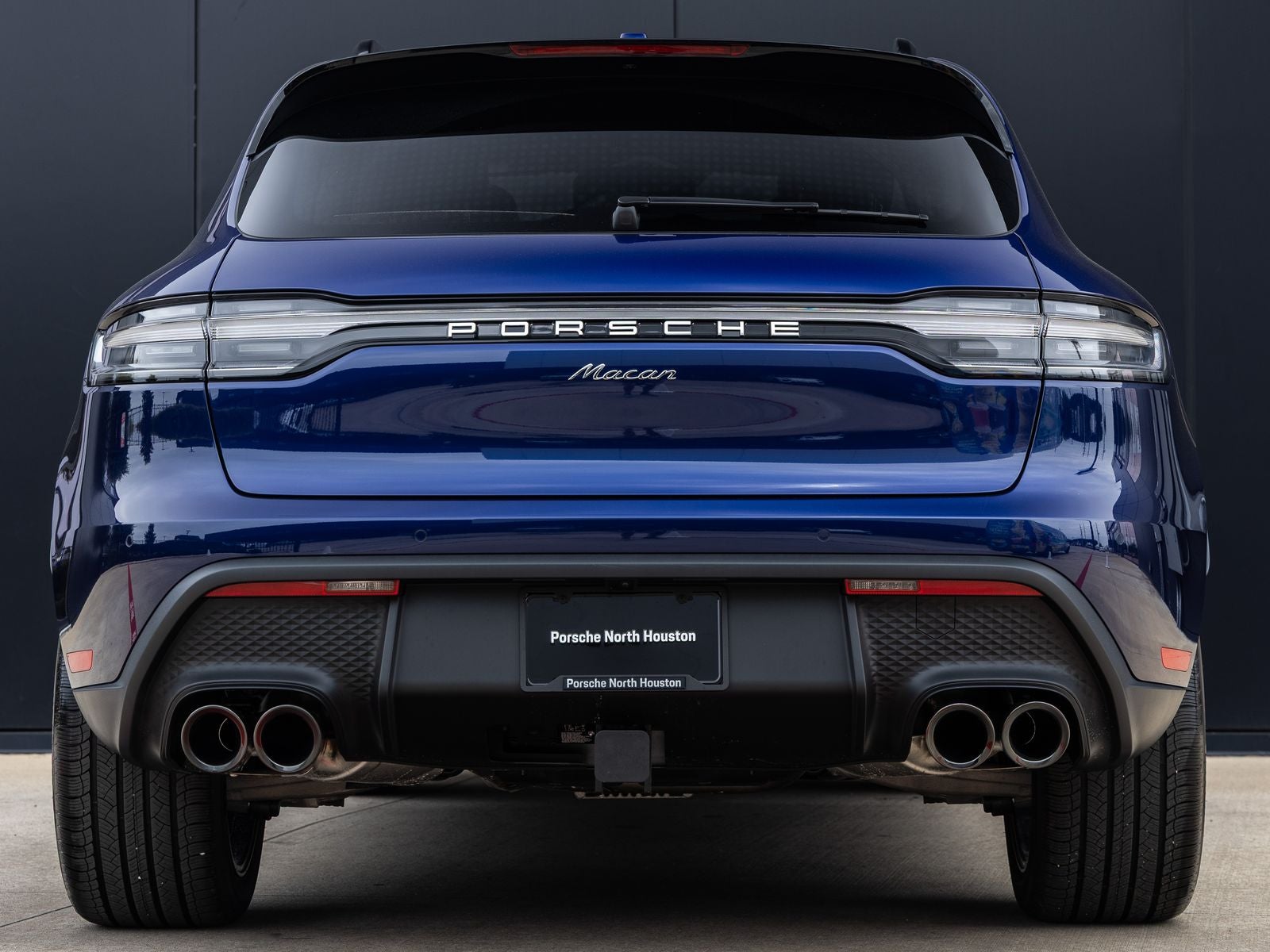 2026 Porsche Macan AWD