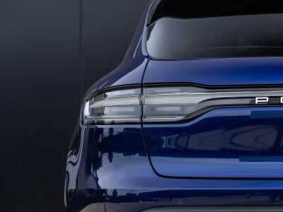 2026 Porsche Macan AWD