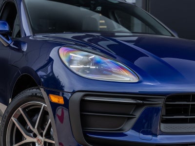 2026 Porsche Macan AWD