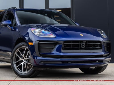 2026 Porsche Macan AWD
