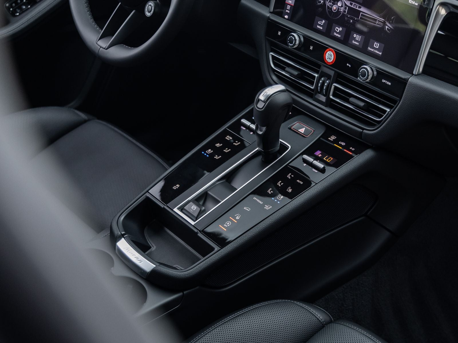2026 Porsche Macan AWD