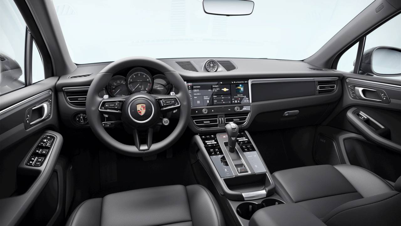 2026 Porsche Macan AWD