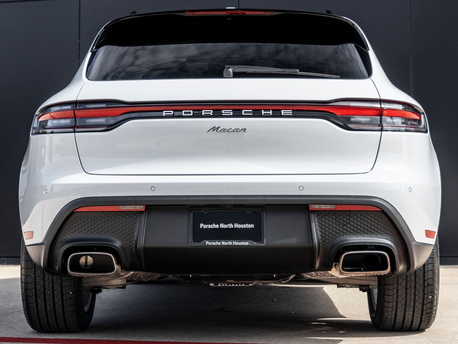 2026 Porsche Macan AWD