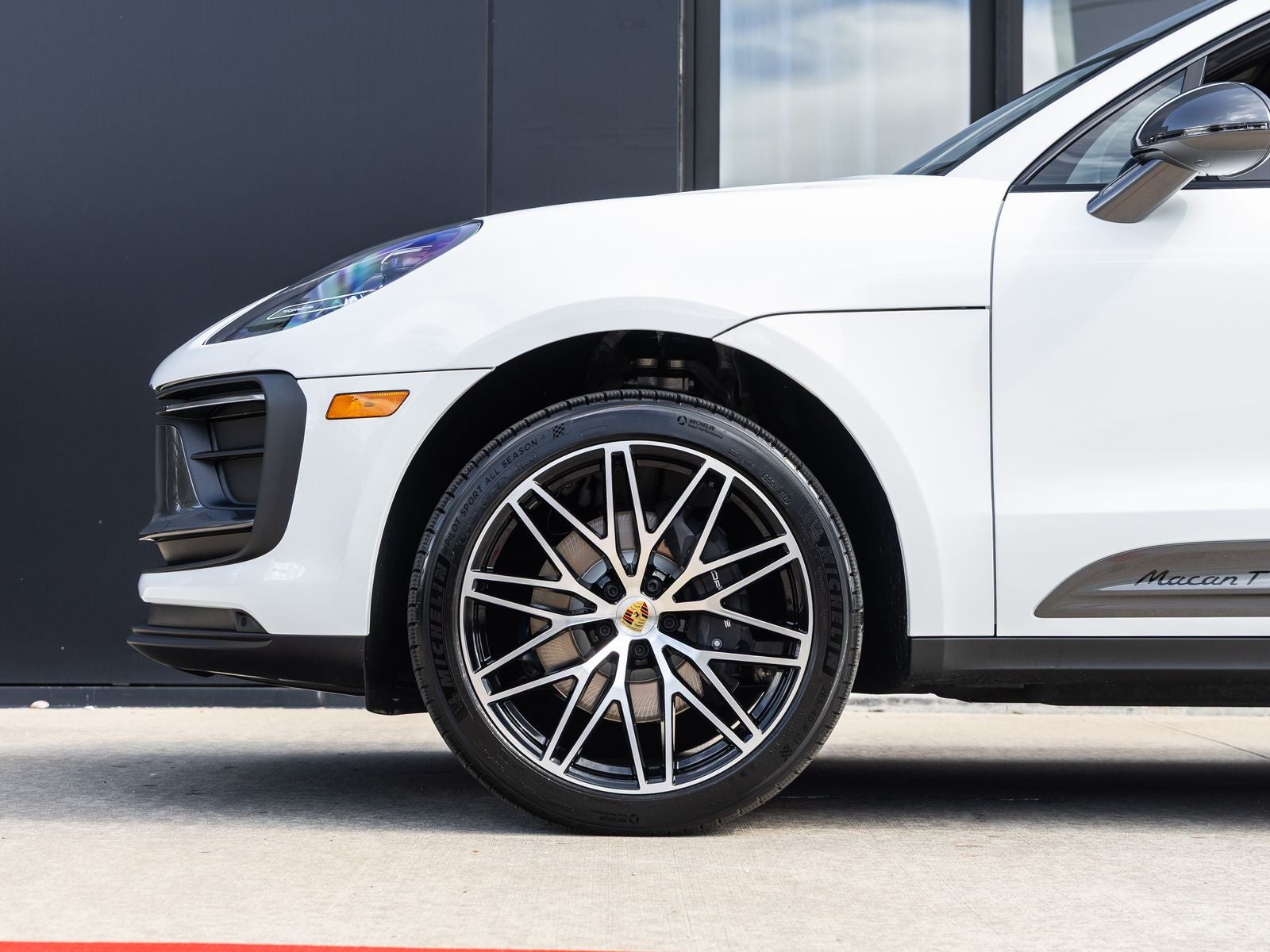 2026 Porsche Macan Macan T