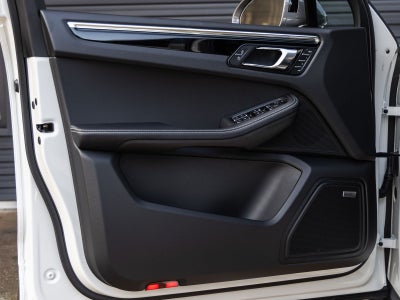 2026 Porsche Macan Macan T