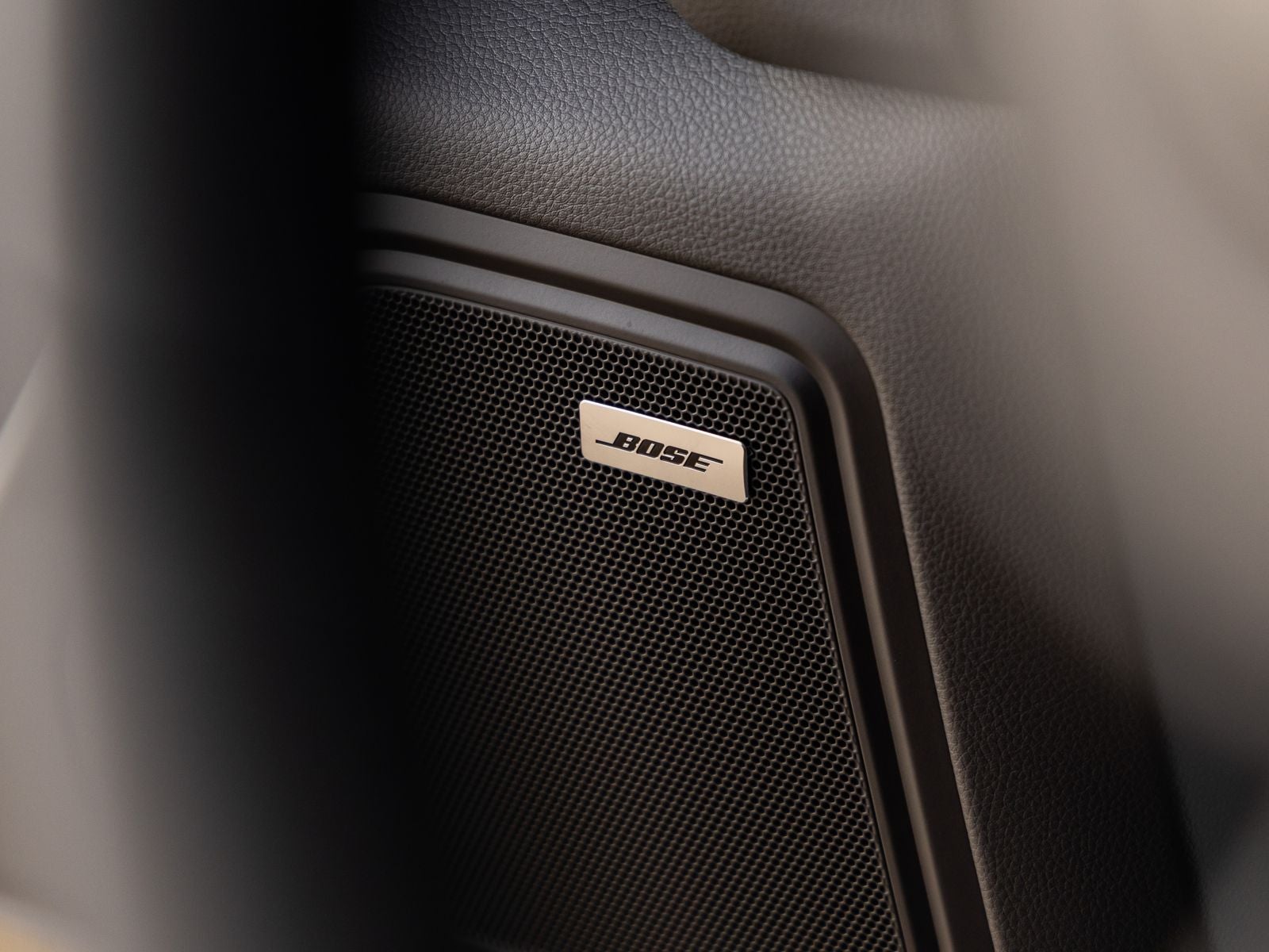 2026 Porsche Macan Macan T