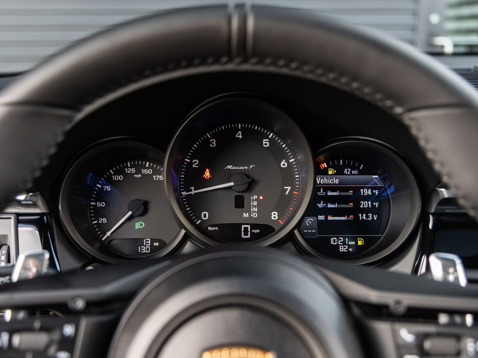 2026 Porsche Macan Macan T