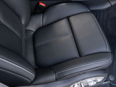 2026 Porsche Macan Macan T