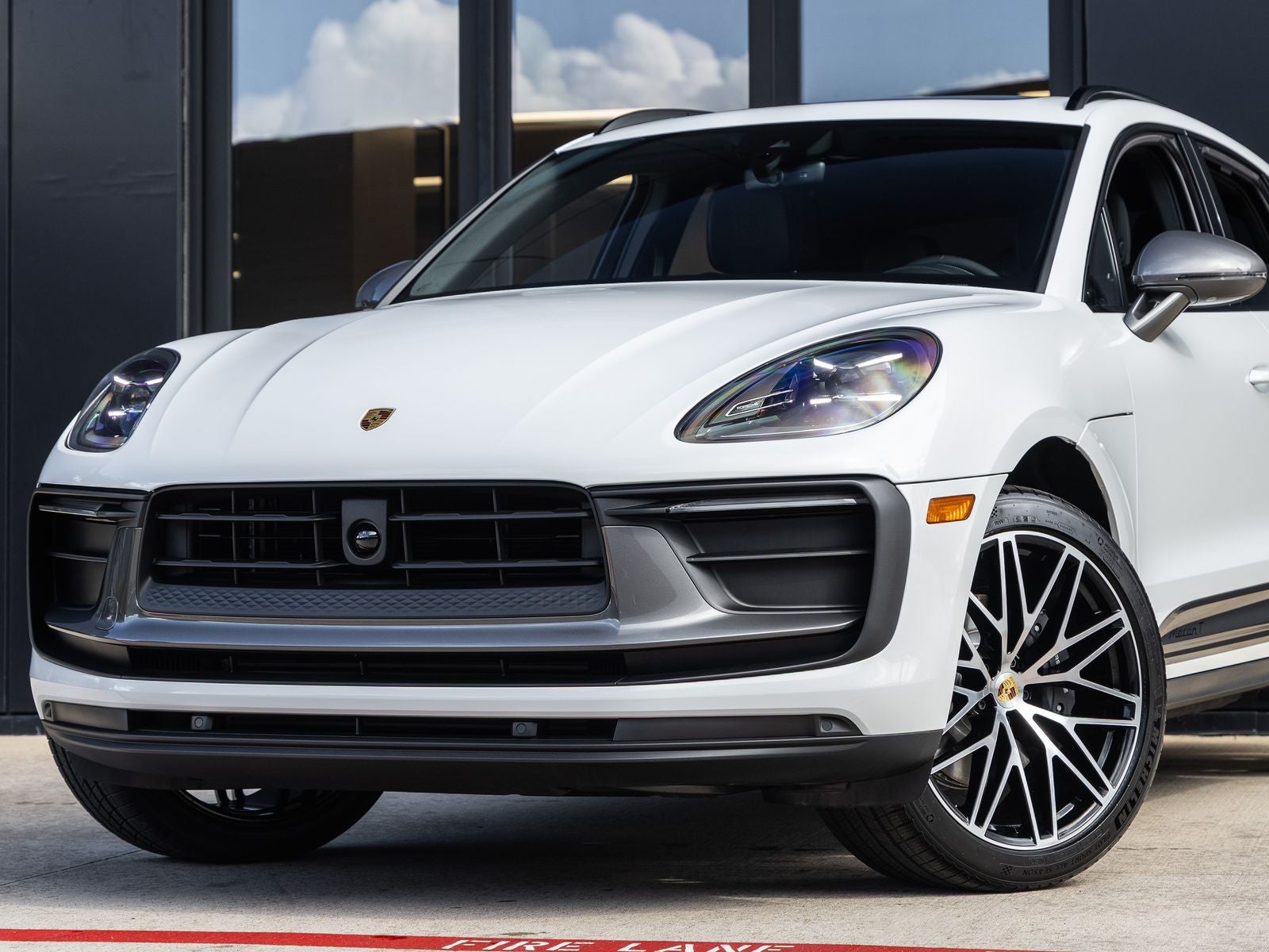 2026 Porsche Macan Macan T