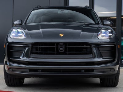 2026 Porsche Macan Macan